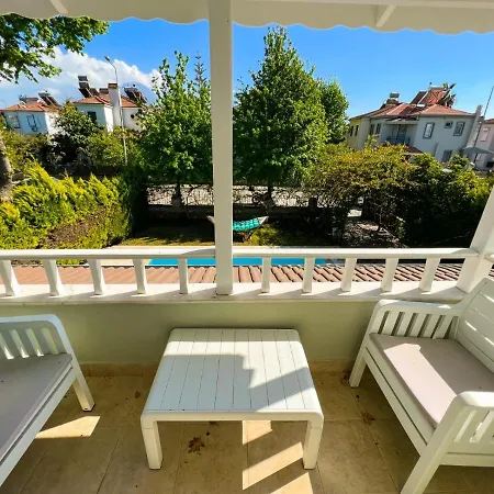 Kayi Kottage In Peaceful Calis Few Minutes From çaliş Sunny Hébergement de vacances